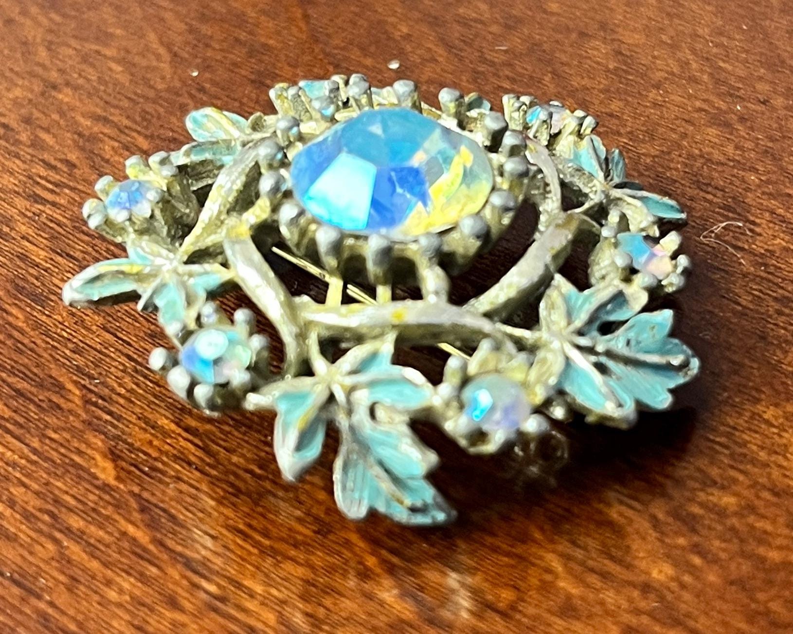 Vintage Aurora Borealis Rhinestone Floral Wreath Brooch Pin Blue Enamel Gold Tone