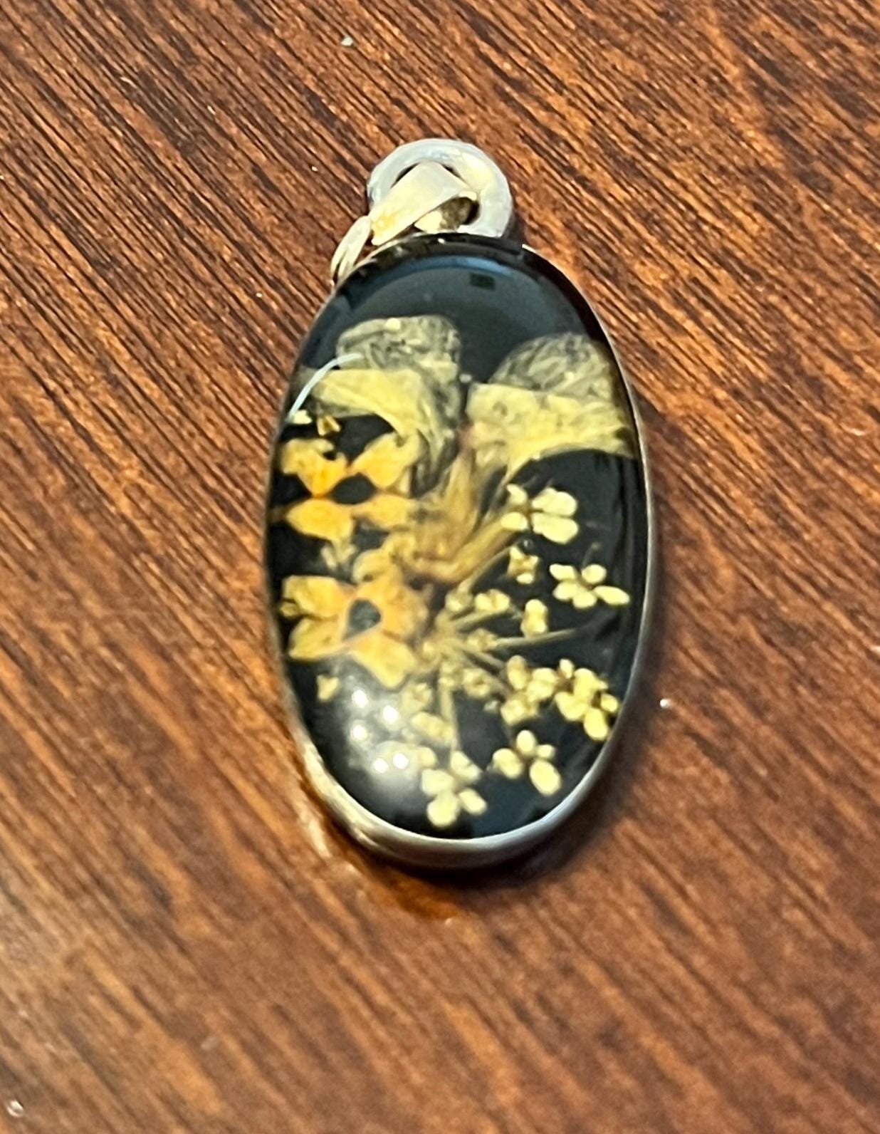Real Dried Flower Resin Pendant Necklace Charm, Botanical Floral Jewellery, Oval Black Background Pendant