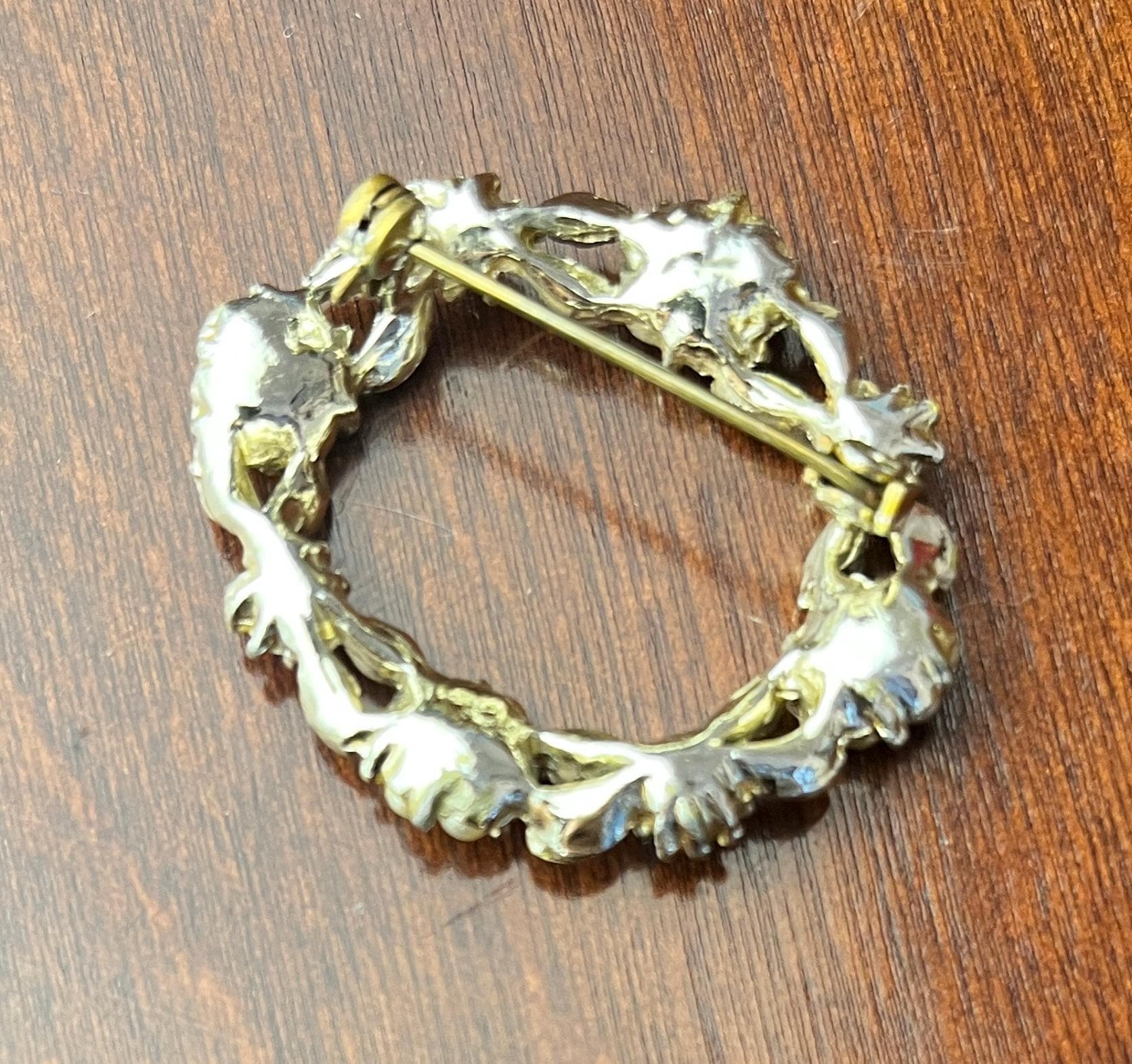 Vintage Aurora Borealis Rhinestone Floral Wreath & Faux Pearl Brooch Pin Blue Enamel Gold Tone
