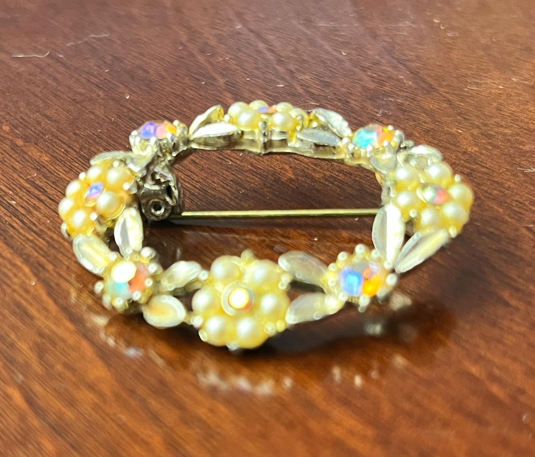 Vintage Aurora Borealis Rhinestone Floral Wreath & Faux Pearl Brooch Pin Blue Enamel Gold Tone