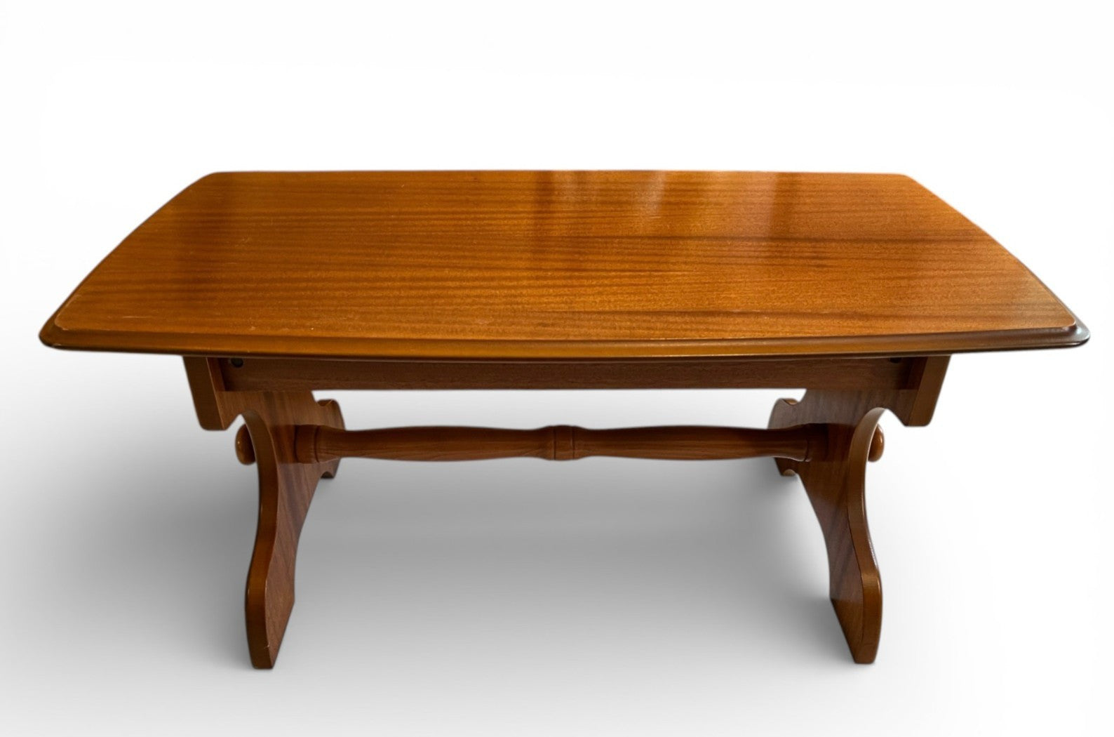 Vintage Wooden Coffee Table 86cm Length 46cm Width 39cm Height Turned Stretcher