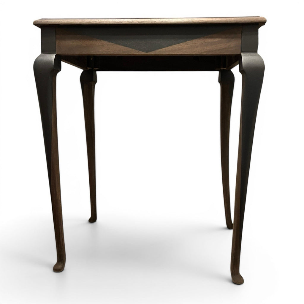 Vintage Side Table / Lamp Table Queen Anne Style – Refinished Dark Wood Occasion