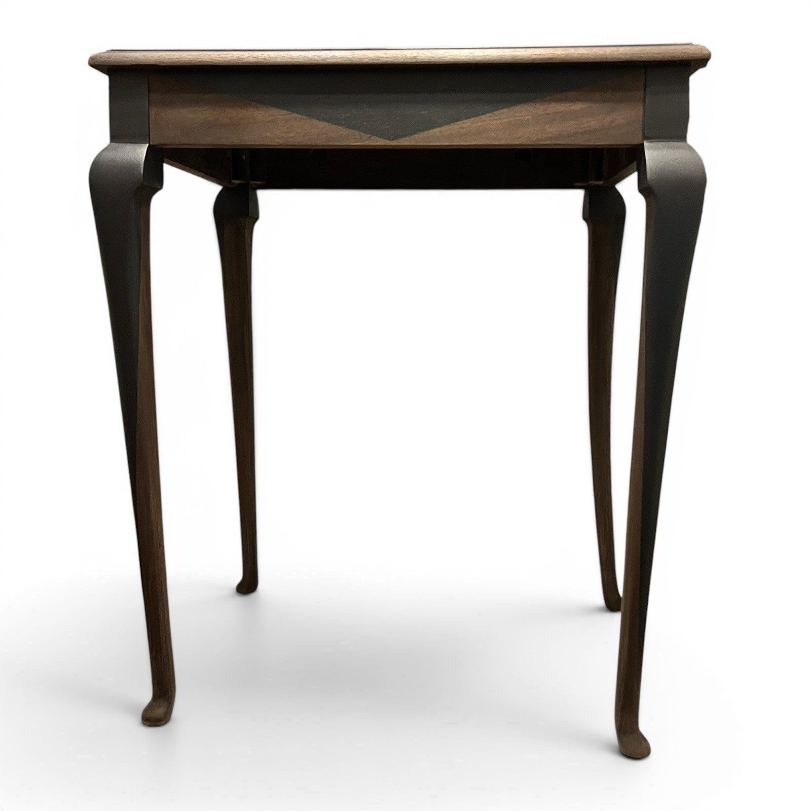 Vintage Side Table / Lamp Table Queen Anne Style – Refinished Dark Wood Occasion